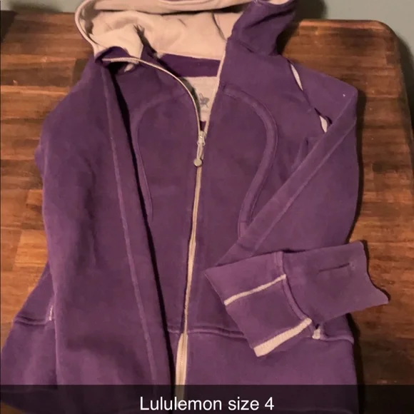 Jacket Lot - Picture 4 of 9